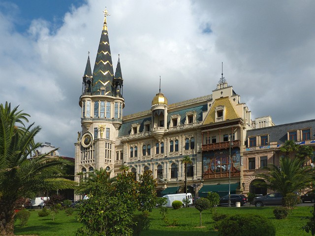 010.jpg