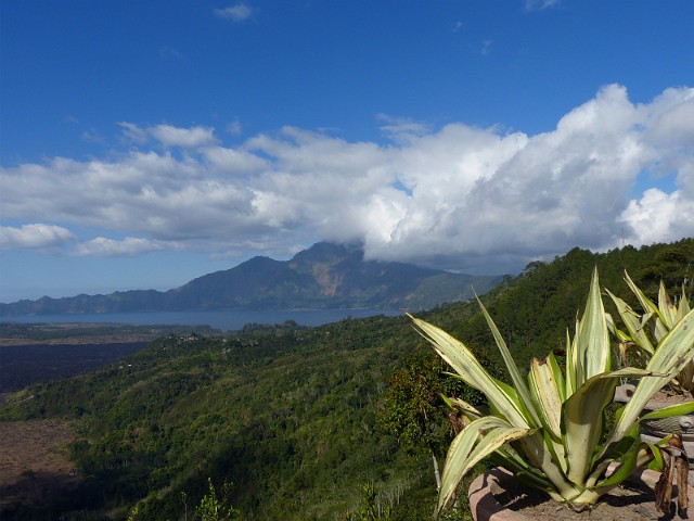 220.jpg - 220 Jezioro Batur