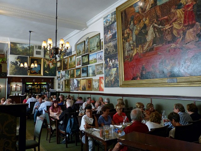 276  Restauracja Hawełka.jpg - 276 Restauracja Hawełka na Rynku Głównym