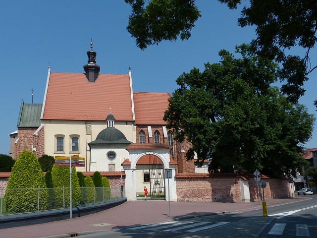 357 Kościół w Niepołomicach.jpg