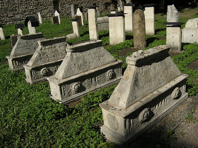 185 Stary Cmentarz Żydowski.jpg