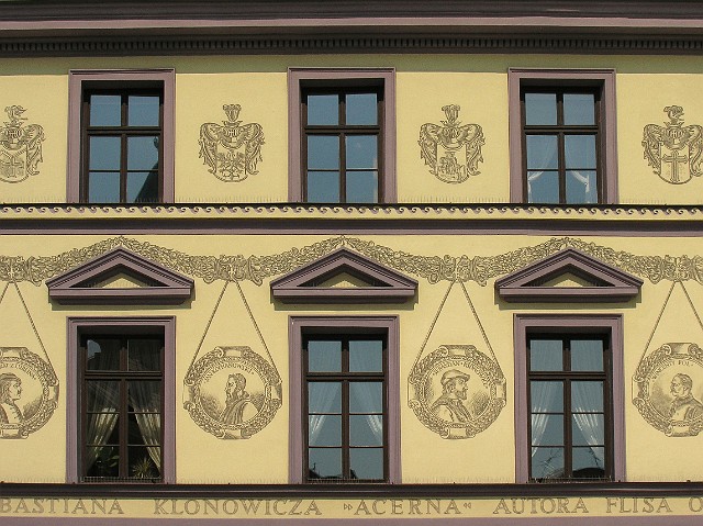 011 Fragment kamienicy Klonowica.jpg