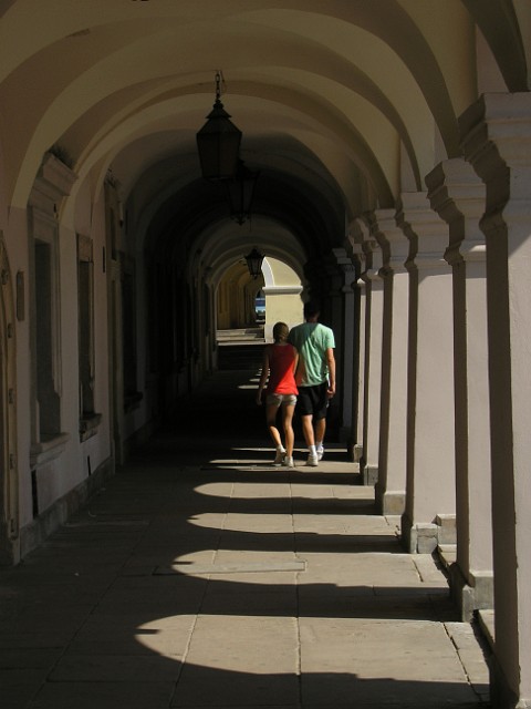 070.jpg