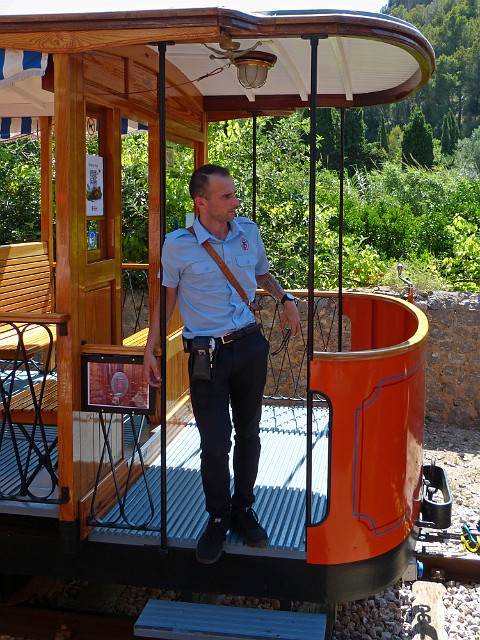 187.jpg