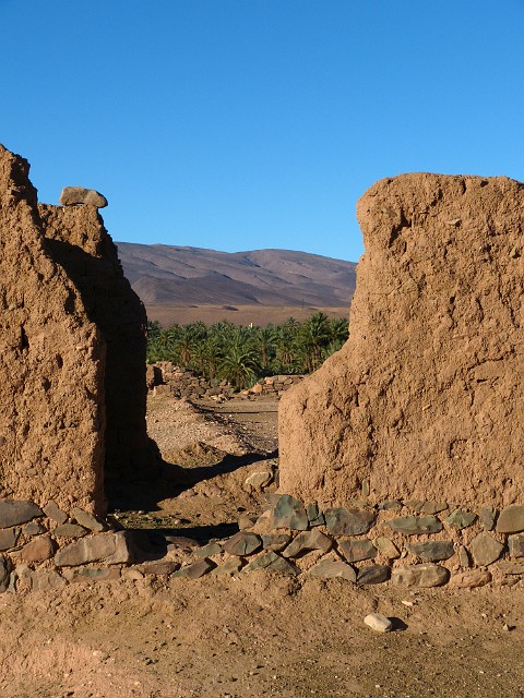 128.jpg