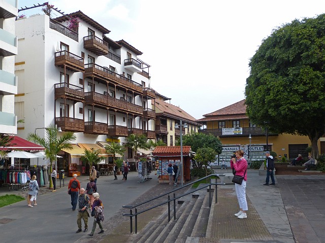 220 Zwiedzamy Puerto de La Cruz.jpg