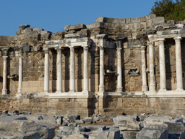 228.jpg