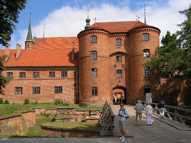 118 Wejście.jpg - 118 Wejście do warownej katedry kapituły warmińskiej