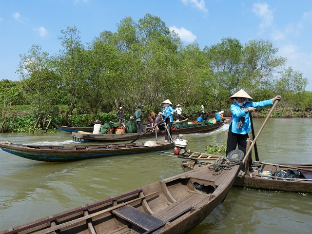 477.jpg - 477 Kontynuujemy rejs po rzece Mekong.