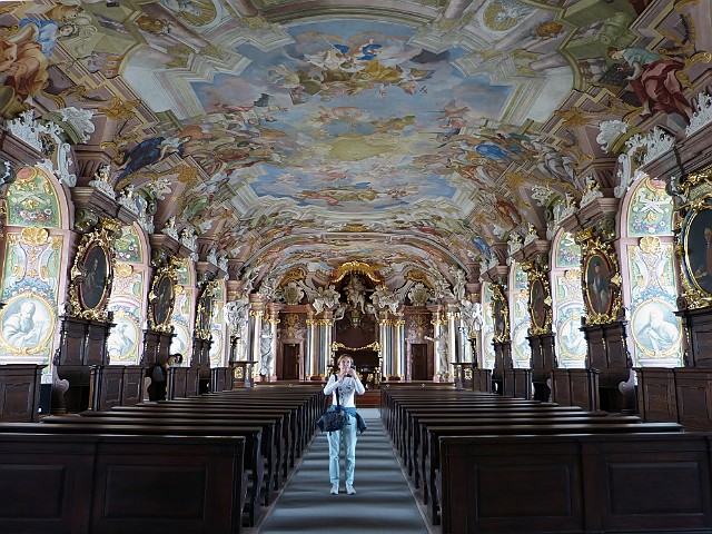 044 Aula.jpg - 044 Aula Leopoldina – reprezentacyjna, barokowa aula w głównym gmachu Uniwersytetu Wrocławskiego.