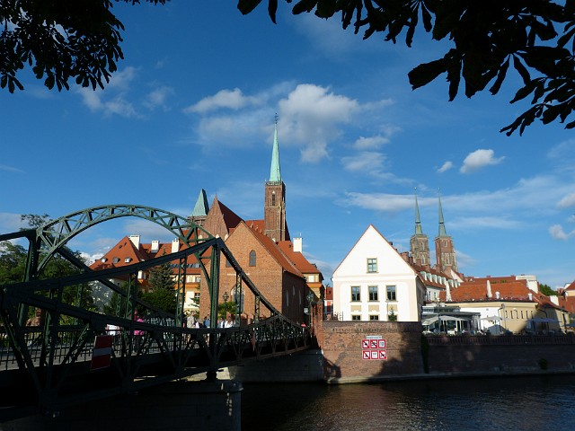 195.JPG