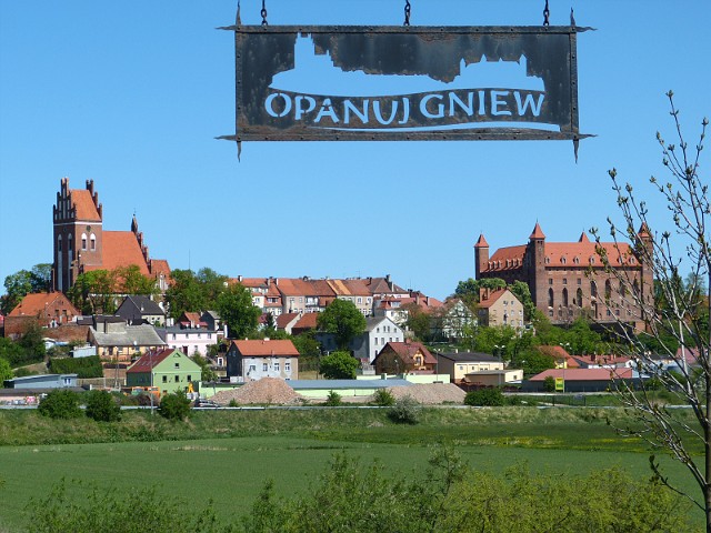 01.jpg - 01 Na Pomorzu Gdańskim, przy ujściu Wierzycy do Wisły, leży stare pomorskie miasto Gniew