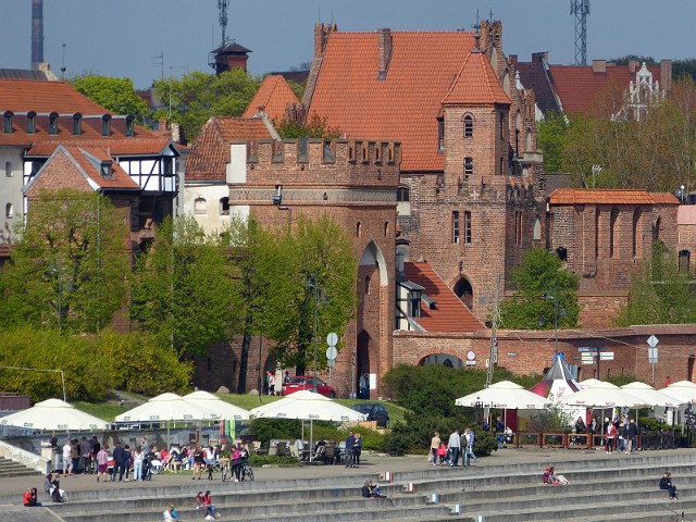 03 Brama Mostowa.jpg